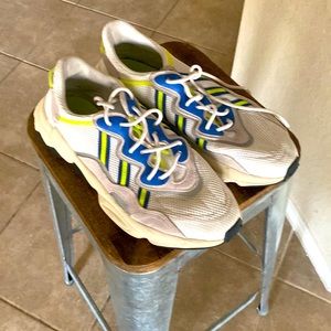 Adidas Oswegos Men’s Athletic Shoes